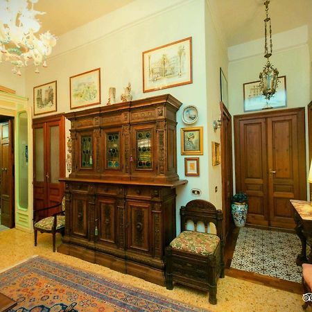 B&B Atmosfere Del Centro Storico Неаполь Экстерьер фото