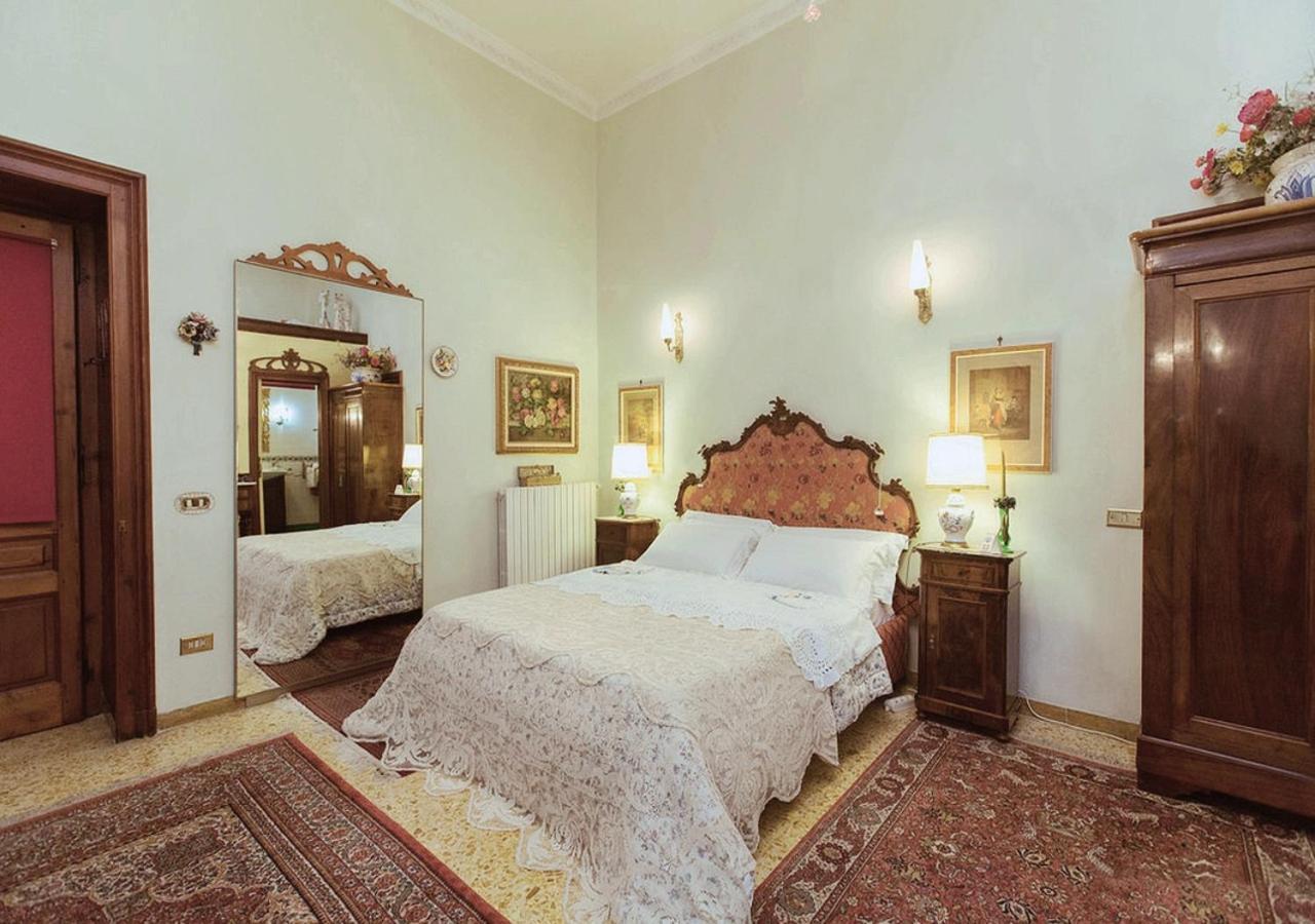 B&B Atmosfere Del Centro Storico Неаполь Экстерьер фото