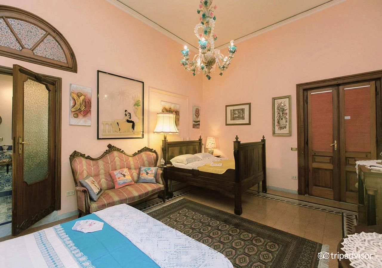 B&B Atmosfere Del Centro Storico Неаполь Экстерьер фото