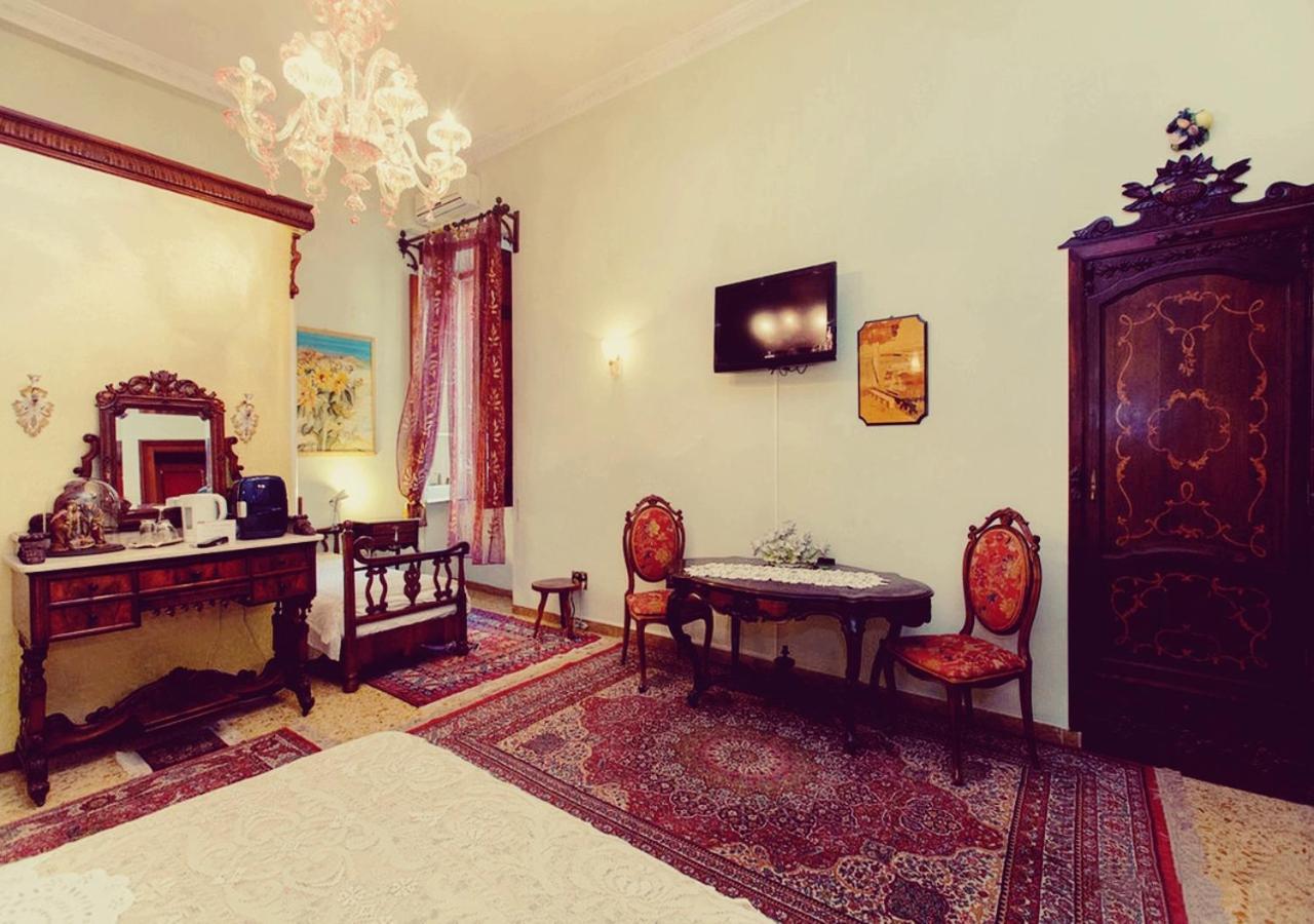 B&B Atmosfere Del Centro Storico Неаполь Экстерьер фото