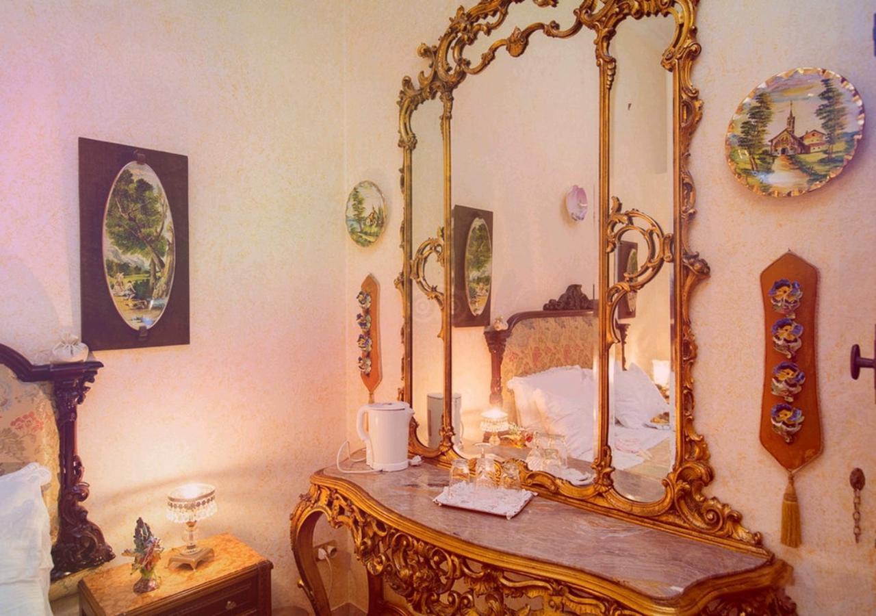 B&B Atmosfere Del Centro Storico Неаполь Экстерьер фото