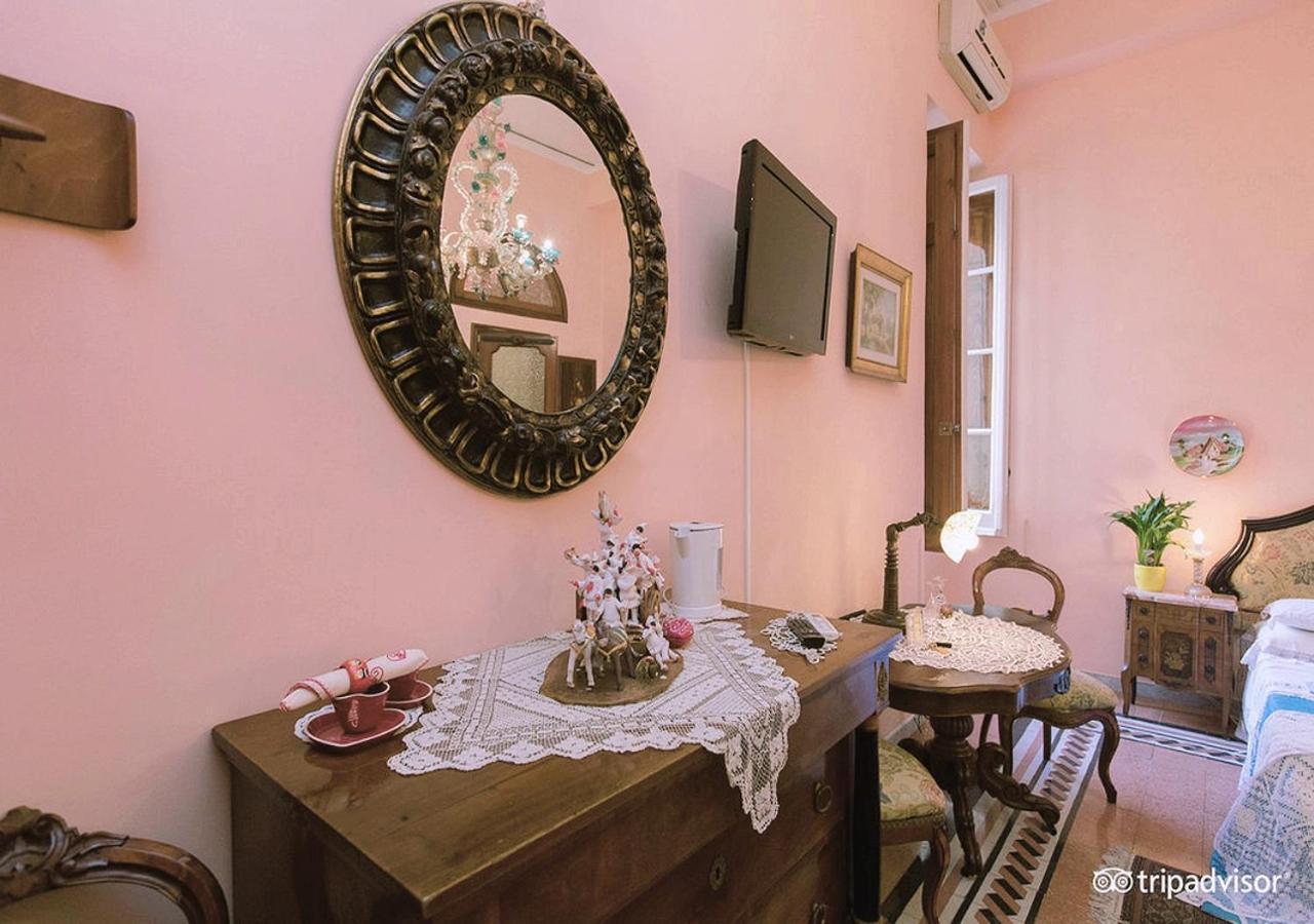 B&B Atmosfere Del Centro Storico Неаполь Экстерьер фото