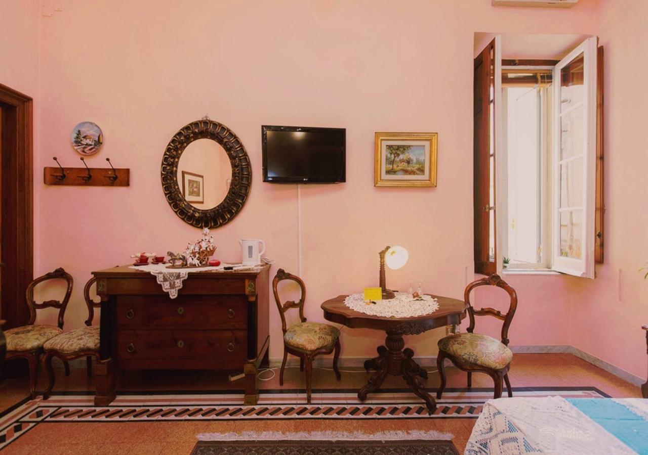 B&B Atmosfere Del Centro Storico Неаполь Экстерьер фото