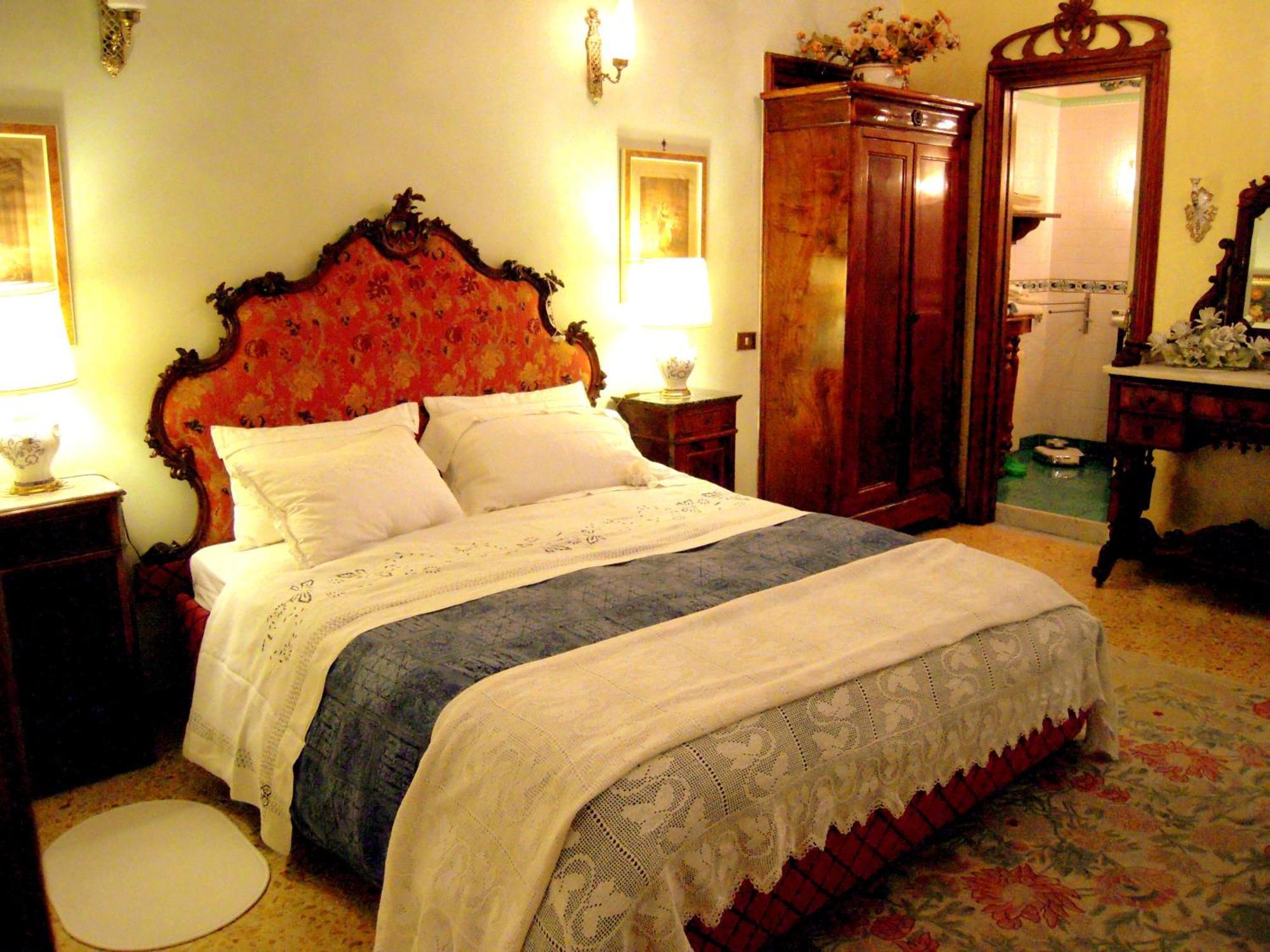 B&B Atmosfere Del Centro Storico Неаполь Экстерьер фото